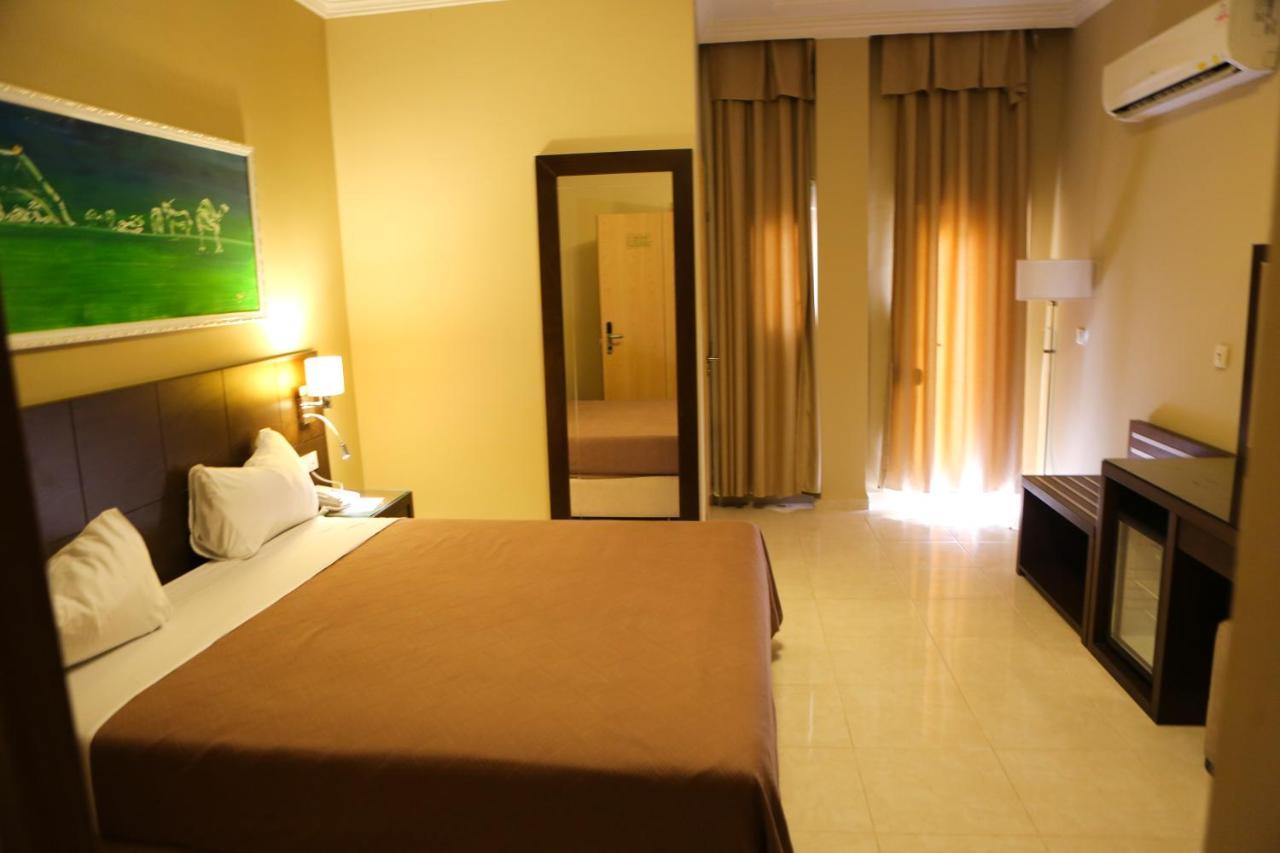Hotel Mauricenter Nuakchot Habitación foto